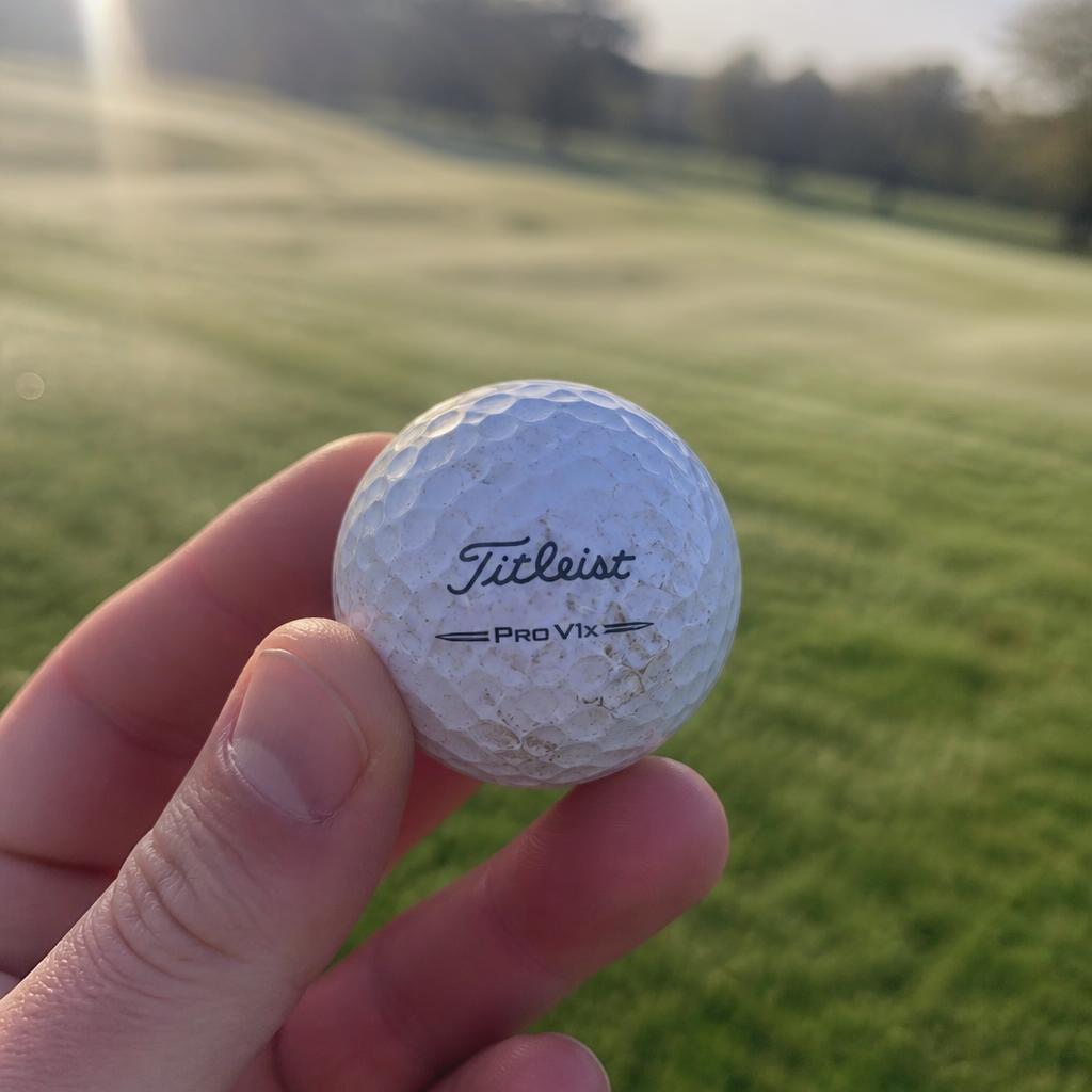 Titleist AVX
